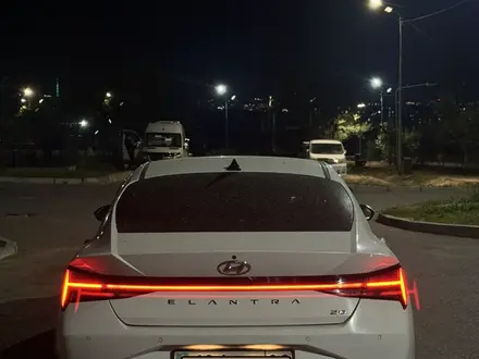 Hyundai Elantra 2022 года за 7 500 000 тг. в Алматы – фото 3