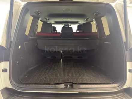 Toyota Land Cruiser Premium+ 2021 года за 47 500 000 тг. в Алматы – фото 17