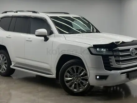 Toyota Land Cruiser Premium+ 2021 года за 47 500 000 тг. в Алматы – фото 3