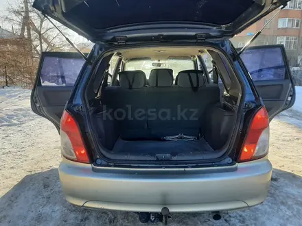 Kia Carens 2001 года за 2 100 000 тг. в Астана – фото 13