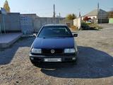 Volkswagen Vento 1992 года за 550 000 тг. в Тараз