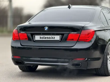 BMW 740 2013 года за 13 500 000 тг. в Алматы – фото 6