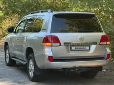 Toyota Land Cruiser, 2011