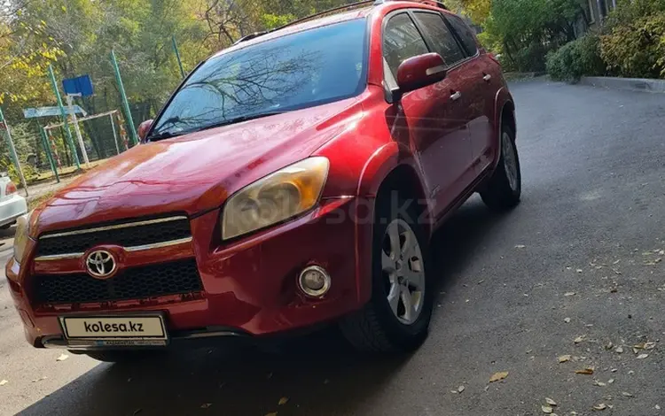 Toyota RAV4 2010 года за 8 000 000 тг. в Алматы