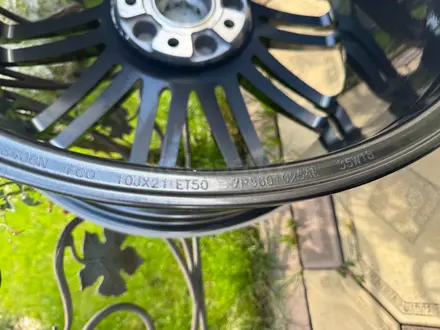 Кованые диски R21 на Porsche Cayenne (Порш Кайен) за 800 000 тг. в Алматы – фото 11