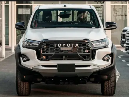 Toyota Hilux GR Sport 2025 года за 32 000 000 тг. в Алматы – фото 3