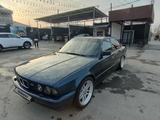 BMW 520 1993 года за 2 200 000 тг. в Шымкент