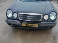 Mercedes-Benz E 200 1999 года за 2 000 000 тг. в Атырау