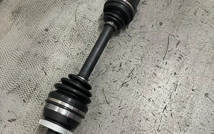 Привод на subaru за 25 000 тг. в Уральск