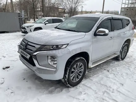 Mitsubishi Pajero Sport 2020 года за 18 000 000 тг. в Уральск – фото 2