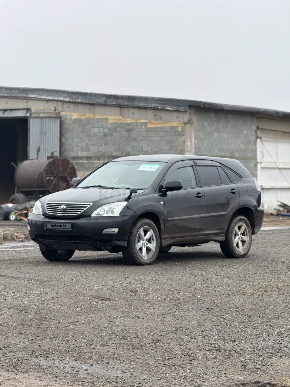 Toyota Harrier, 2004