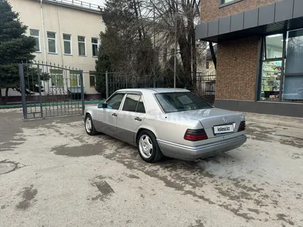 Mercedes-Benz E 280 1994 года за 2 800 000 тг. в Алматы – фото 4