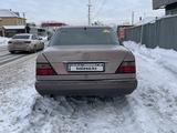 Mercedes-Benz E 220 1994 годаүшін2 000 000 тг. в Астана – фото 3