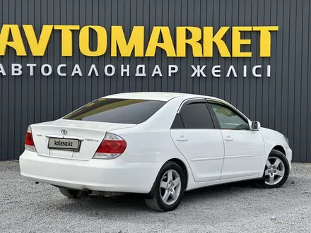 Toyota Camry 2004 года за 5 500 000 тг. в Актобе – фото 4