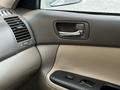 Toyota Camry 2004 года за 5 500 000 тг. в Актобе – фото 21