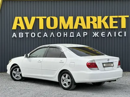Toyota Camry 2004 года за 5 500 000 тг. в Актобе – фото 3