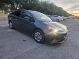 Toyota Prius 2016 года за 8 000 000 тг. в Шымкент