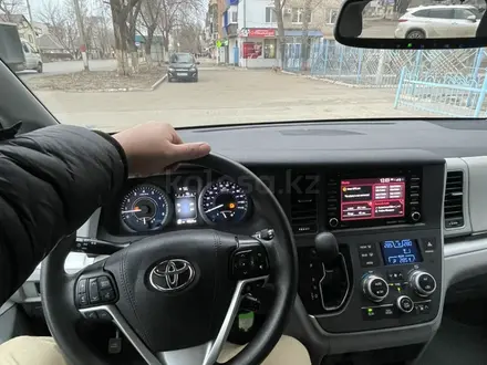 Toyota Sienna 2019 года за 13 000 000 тг. в Уральск – фото 9