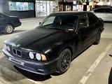BMW 520 1990 года за 800 000 тг. в Алматы – фото 5
