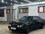 BMW 520 1990 года за 800 000 тг. в Алматы