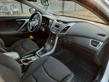 Hyundai Elantra 2014 года за 6 450 000 тг. в Атырау – фото 7