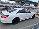 Mercedes-Benz CLS 400 2015 годаfor17 300 000 тг. в Астана – фото 4