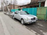 Mercedes-Benz E 230 1997 года за 3 800 000 тг. в Усть-Каменогорск – фото 2
