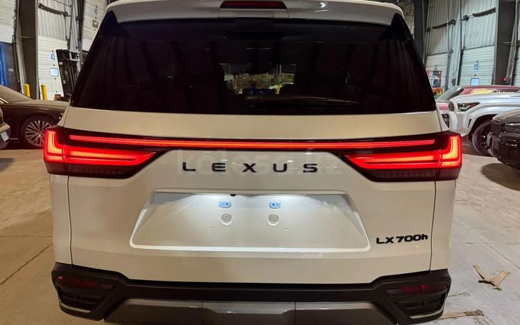 Lexus LX 700h Luxury — миниатюра 5