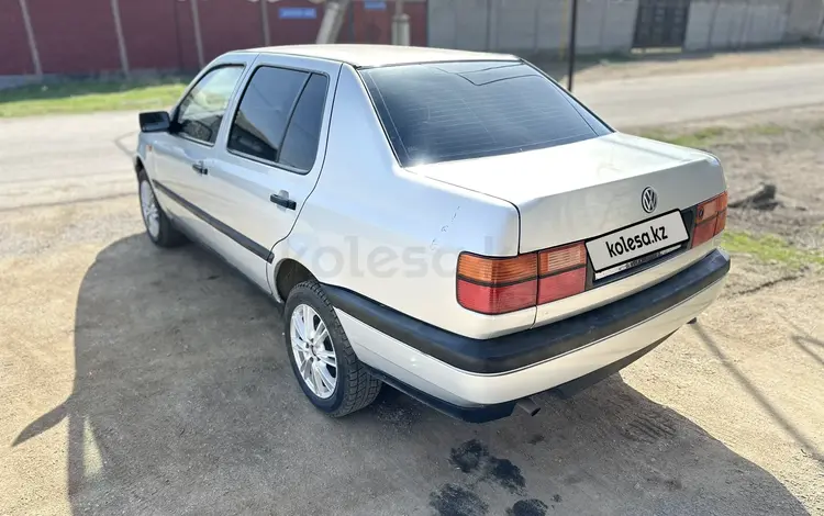 Volkswagen Vento 1993 годаүшін1 500 000 тг. в Тараз
