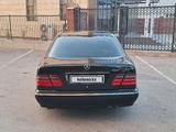 Mercedes-Benz E 320 2000 года за 4 600 000 тг. в Кызылорда – фото 2