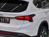 Hyundai Santa Fe 2021 года за 14 200 000 тг. в Шымкент – фото 3