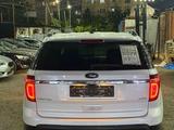 Ford Explorer 2014 годаүшін10 100 000 тг. в Алматы – фото 3