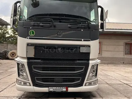 Volvo  FH 2018 года за 32 000 000 тг. в Алматы – фото 14