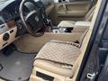 Volkswagen Touareg 2007 года за 8 200 000 тг. в Алматы – фото 6