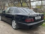 Mercedes-Benz E 200 2001 года за 3 500 000 тг. в Алматы – фото 5