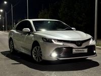 Toyota Camry 2018 годаfor13 850 000 тг. в Шымкент