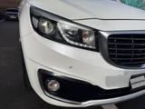 Kia Carnival 2016 года за 10 500 000 тг. в Алматы – фото 4