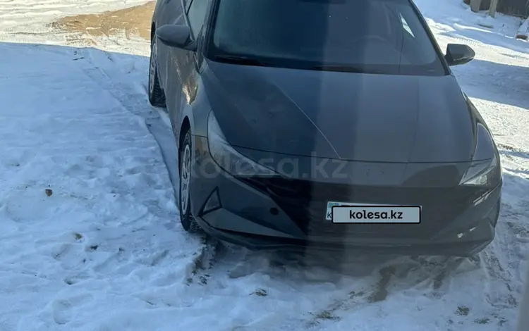 Hyundai Elantra 2021 годаfor10 100 000 тг. в Алматы