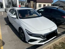 Hyundai Elantra, 2024