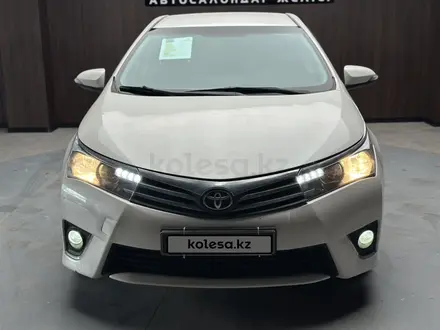 Toyota Corolla 2014 года за 6 990 000 тг. в Актобе – фото 2