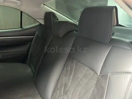 Toyota Corolla 2014 года за 6 990 000 тг. в Актобе – фото 11