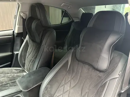 Toyota Corolla 2014 года за 6 990 000 тг. в Актобе – фото 13