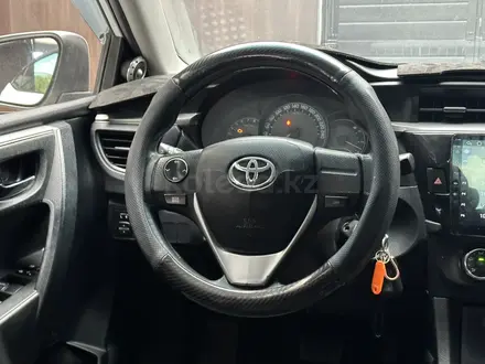 Toyota Corolla 2014 года за 6 990 000 тг. в Актобе – фото 8