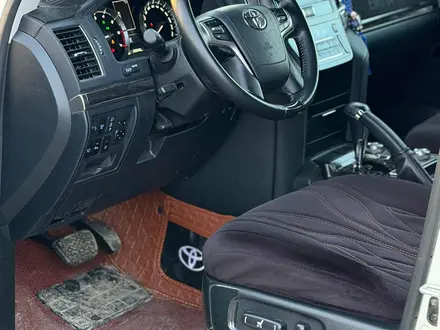 Toyota Land Cruiser 2020 года за 41 500 000 тг. в Актобе – фото 17