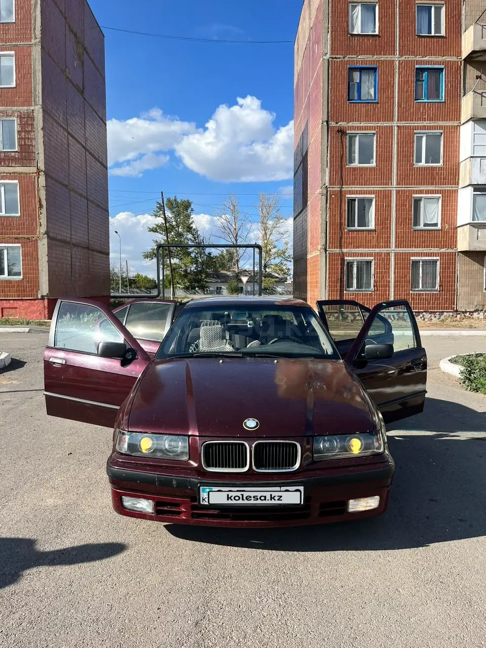 BMW 3 Series, 1992
