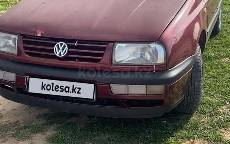 Volkswagen Vento 1996 года за 990 000 тг. в Шымкент