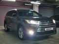 Toyota Highlander 2018 годаfor18 300 000 тг. в Алматы – фото 6