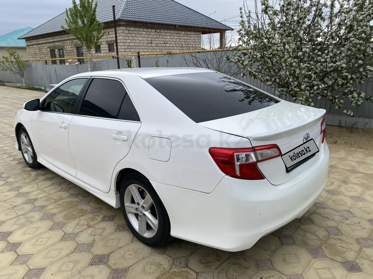 Toyota Camry, 2014