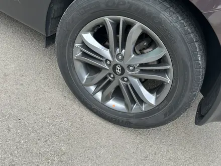 Hyundai Tucson 2015 года за 9 000 000 тг. в Актобе – фото 8
