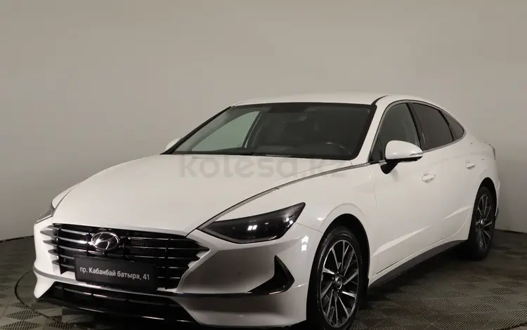Hyundai Sonata 2020 года за 10 320 000 тг. в Астана